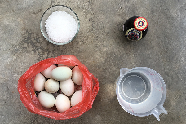 Salted Duck Eggs Ingredients